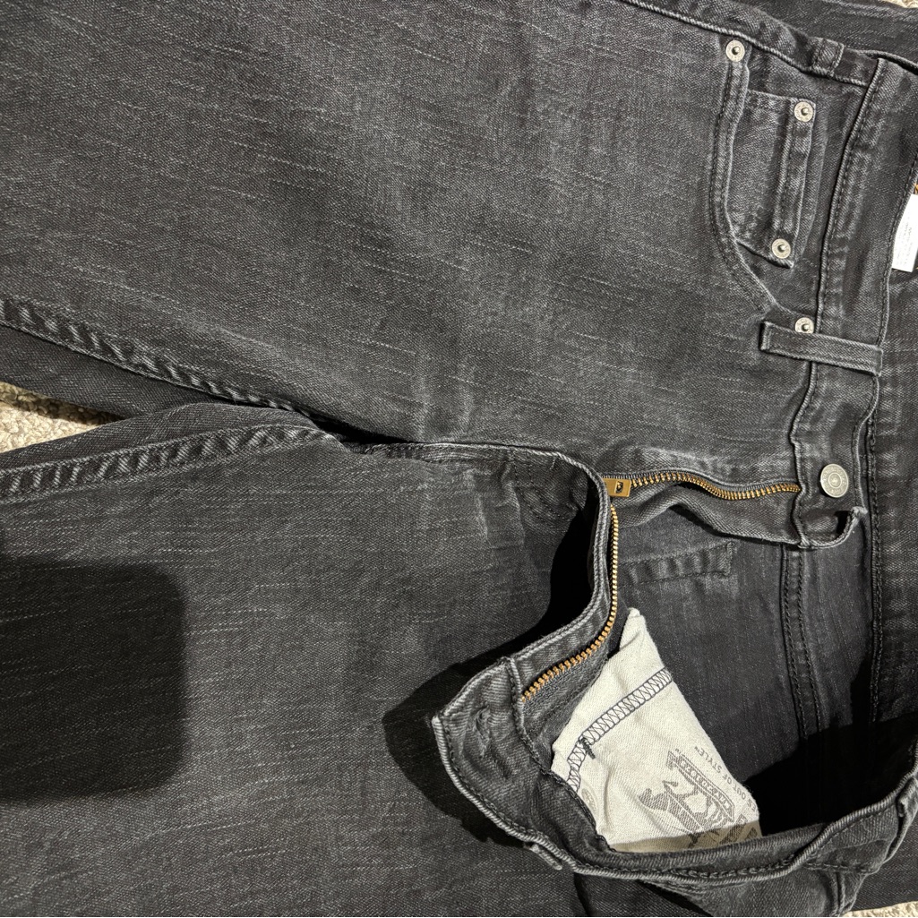 Levis 514